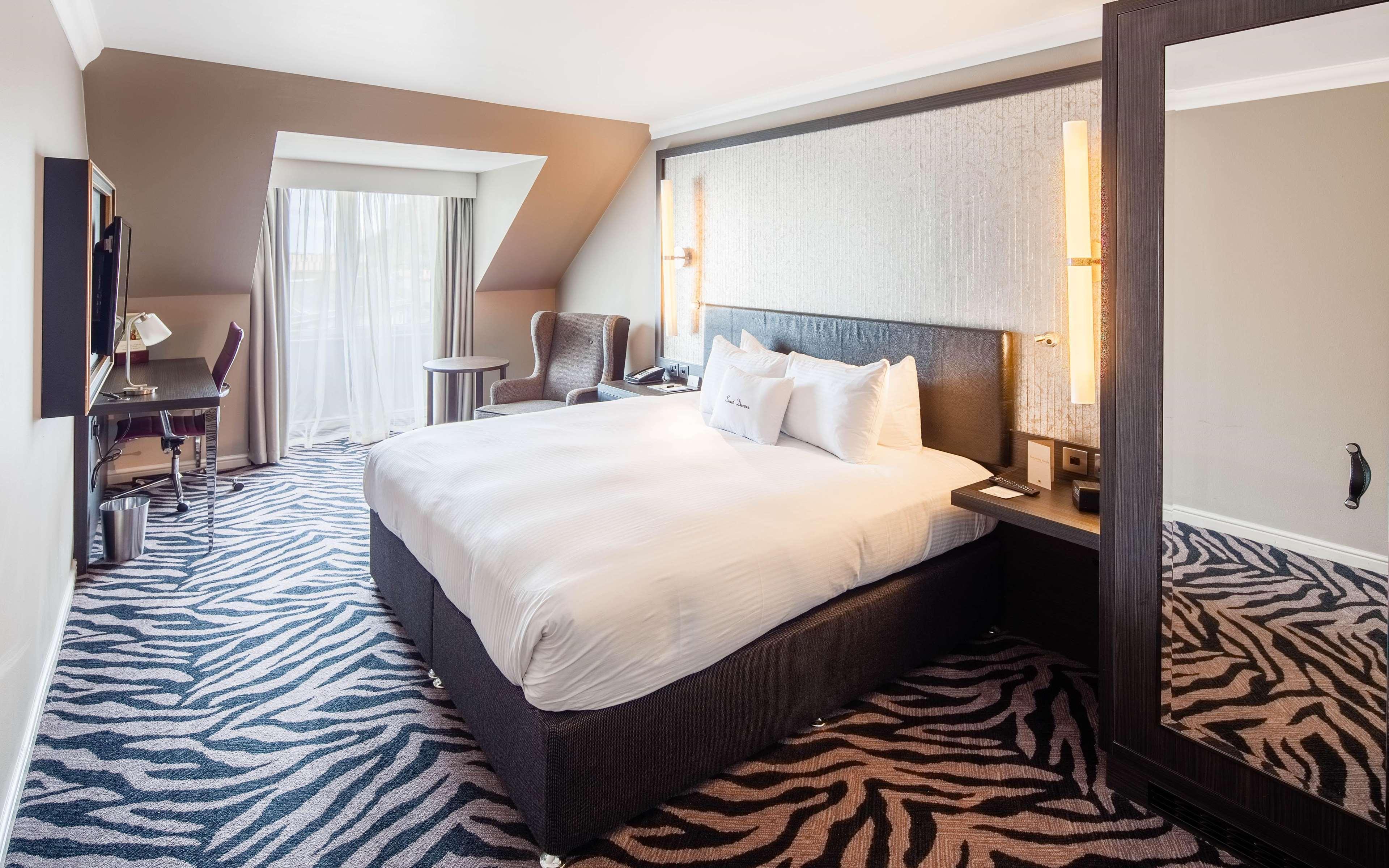 Doubletree By Hilton Edinburgh City Centre Екстериор снимка