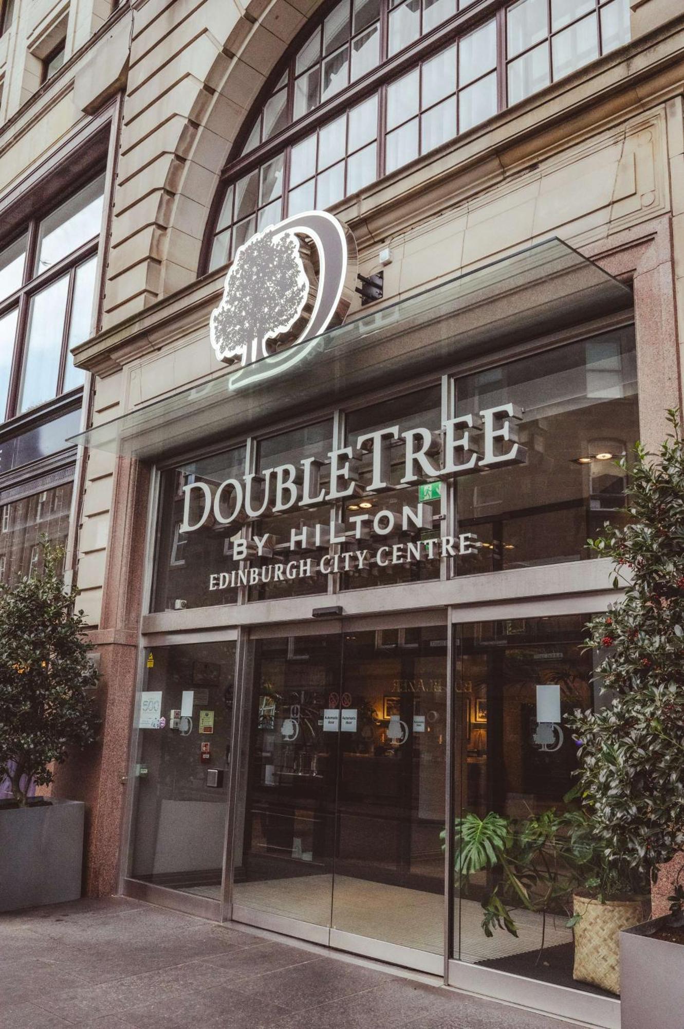 Doubletree By Hilton Edinburgh City Centre Екстериор снимка